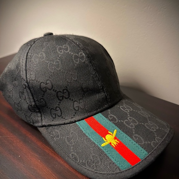 ⚜️Gucci Black Monogram Cap⚜️ - Picture 3 of 6